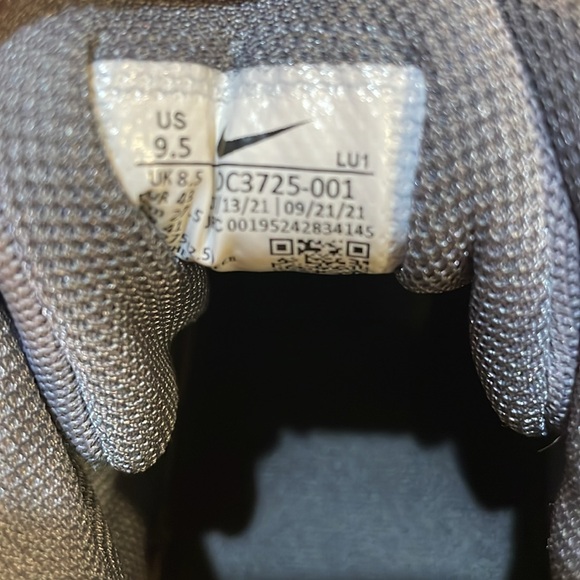 Nike Air Max basketball shoes - Picture 7 of 8